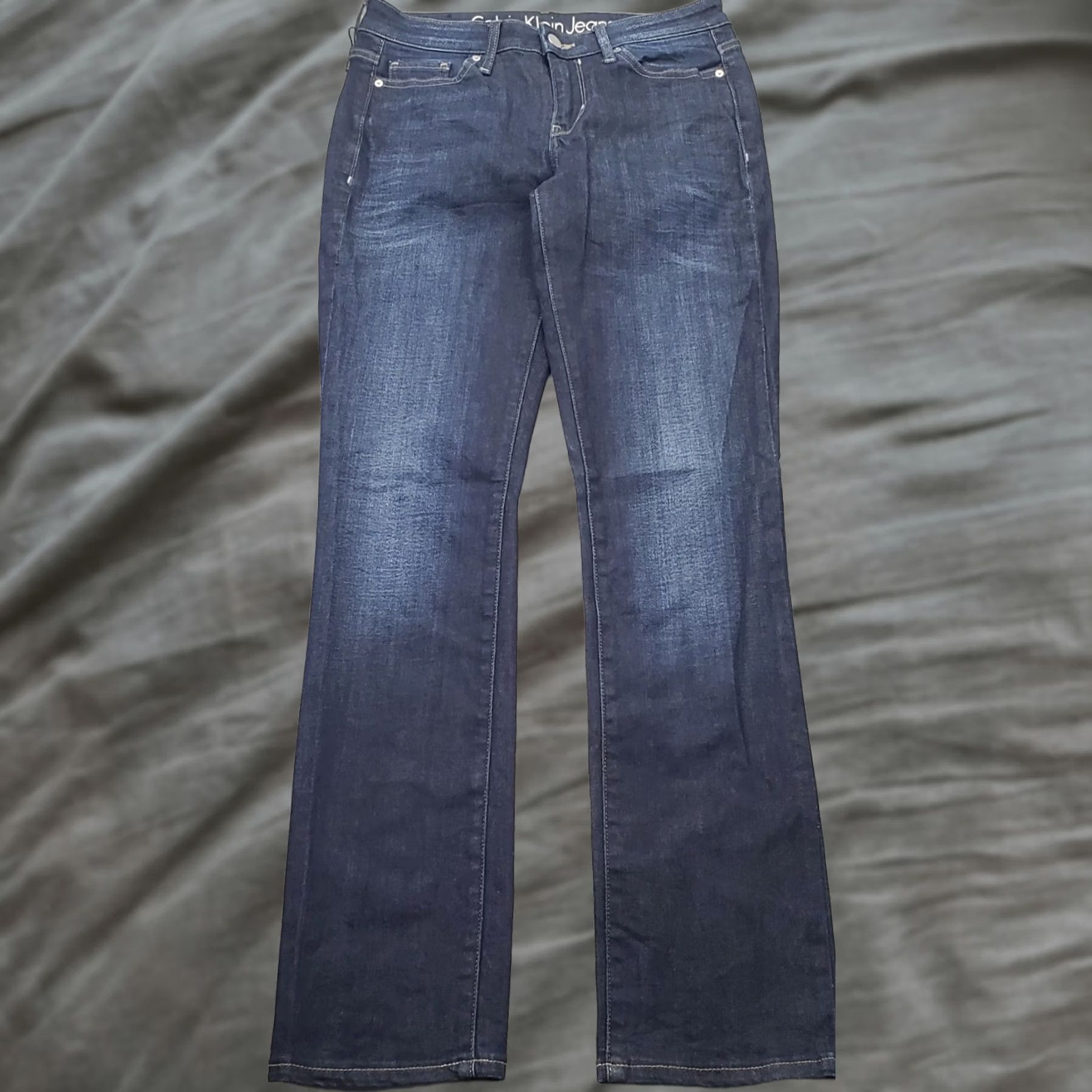 Calvin Klein Calvin Klein Jeans Womens Jeans 26 | Blue Denim Dark Wash Straight Leg Streetwear 26 Womens Size 26 Blue 5-Pocket Design Regular Fit Size 26" / US 2 / IT 38 - 1 Thumbnail