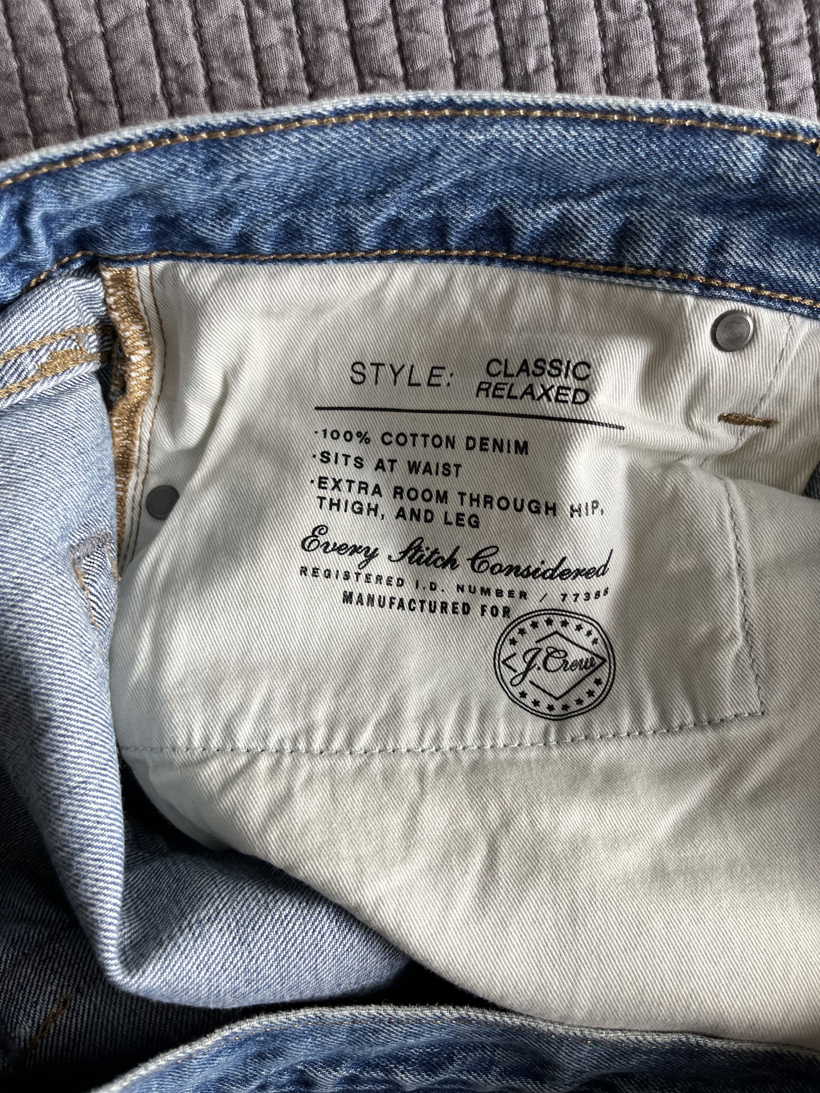 J.Crew Classic Relaxed Jeans Size US 35 - 5 Thumbnail