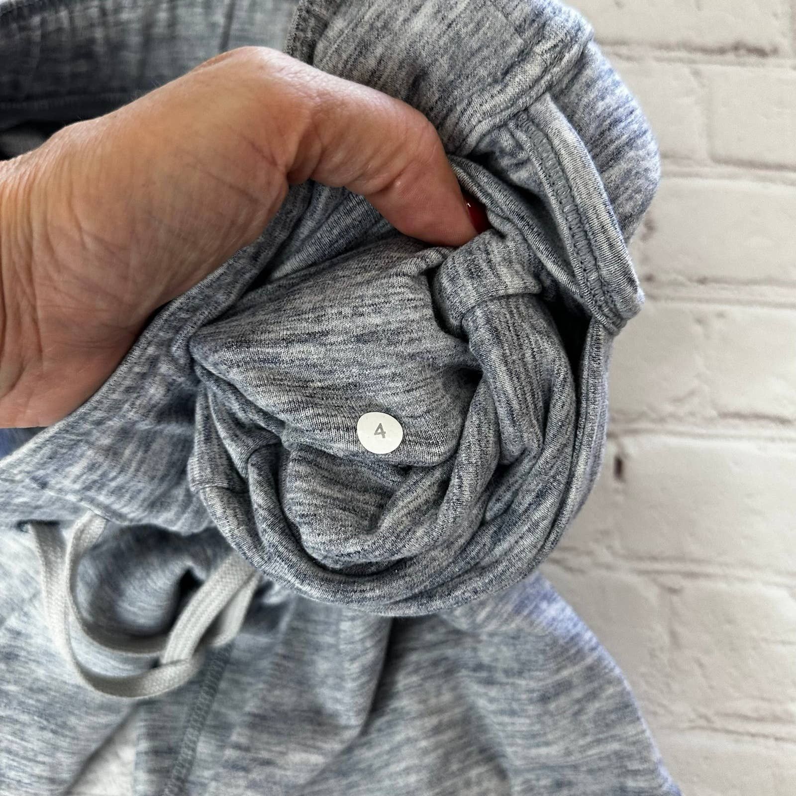 Lululemon Lululemon Capri Size 27" / US 4 / IT 40 - 8 Thumbnail