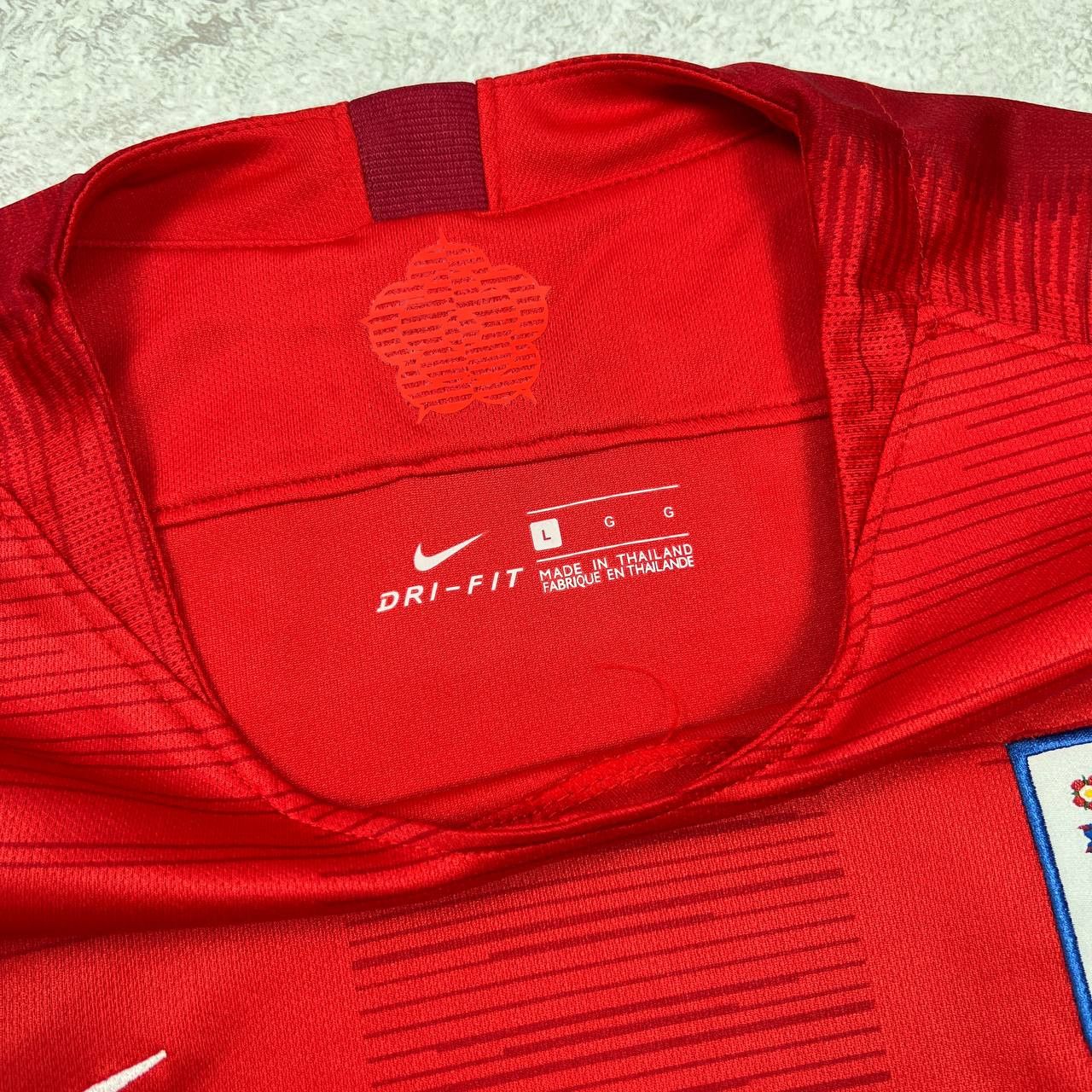 Nike England Away Football Shirt 2018 - 2019 Team Jersey Nike Size US L / EU 52-54 / 3 - 9 Thumbnail