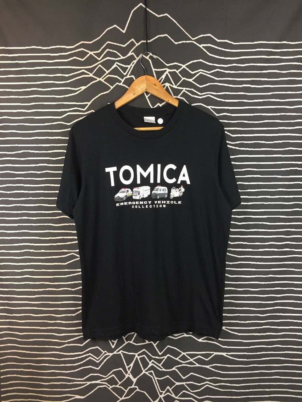 Japanese Brand IGNIO Japan Brand Tomica Emergency Vehicle Collection Tee Size US L / EU 52-54 / 3 - 2 Thumbnail
