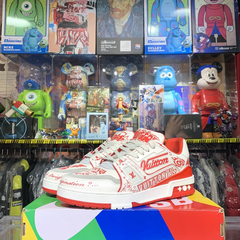 Louis Vuitton Louis Vuitton Trainer Low Top Sneakers with Red Graphics 0079 Size US 8 / EU 41 - 1 Thumbnail