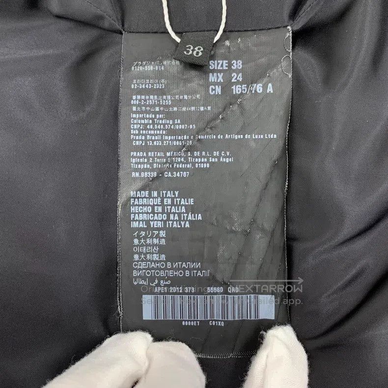 Prada Prada Black pleated sheepskin zipper long-sleeved leather Size XS / US 0-2 / IT 36-38 - 7 Thumbnail