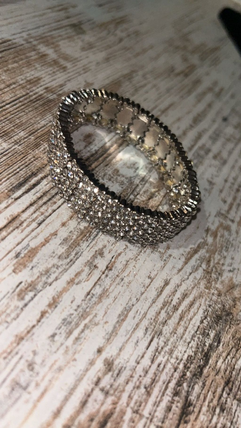 The Unbranded Brand Women's Unbranded Silver Rhinestone Stretch Bracelet One Siz Size ONE SIZE - 1 Preview