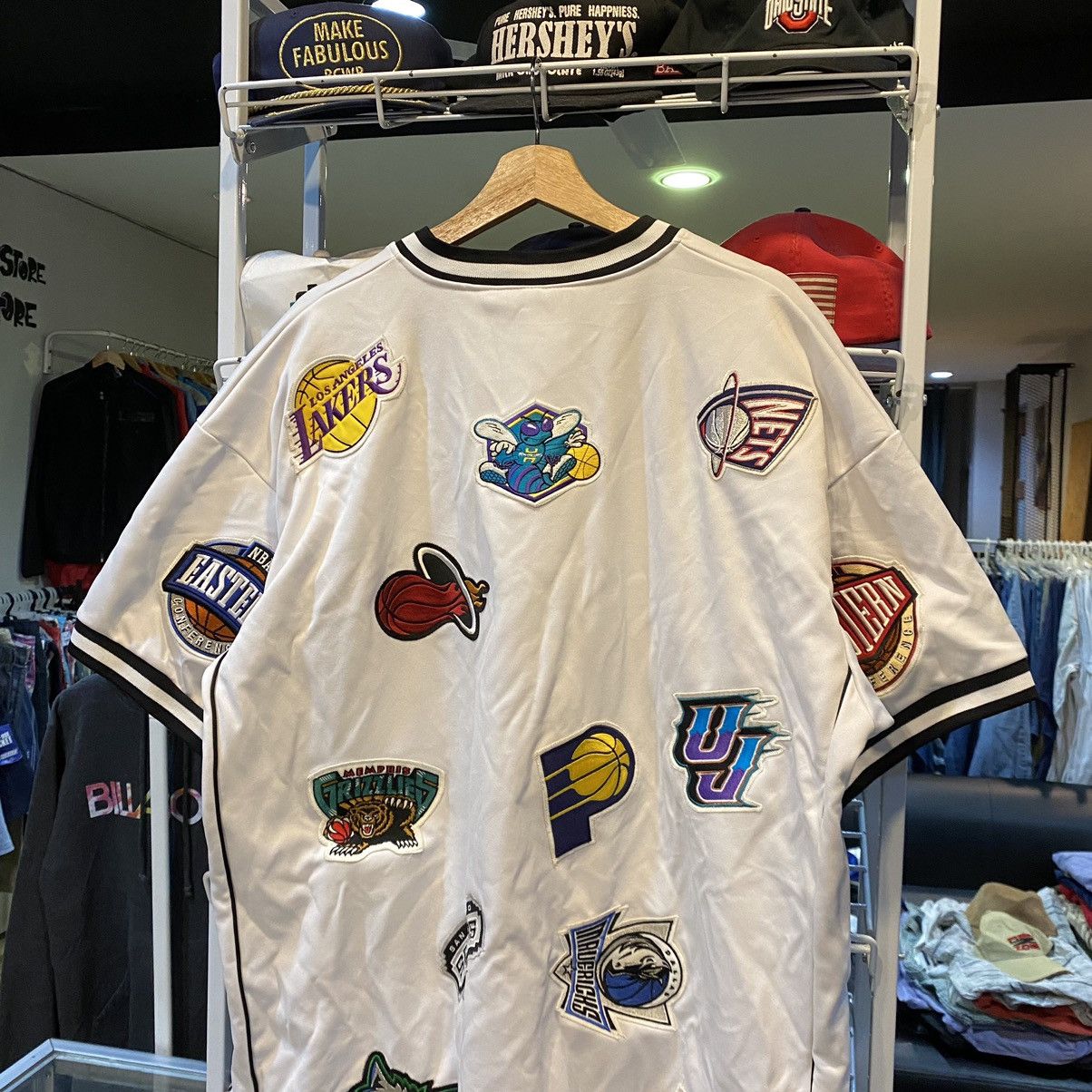 NBA × Vintage RARE🤯🤯Vintage NBA patchwork all over logo jerseys white Size US XXL / EU 58 / 5 - 9 Thumbnail