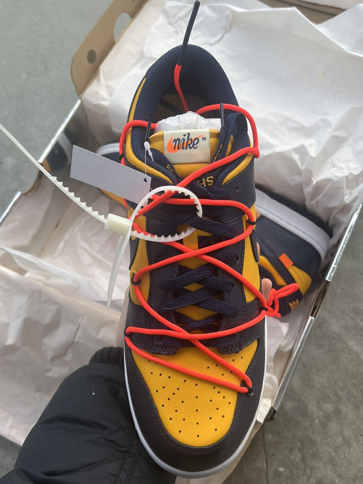 Nike × Off-White Nike Dunk Low x OFF WHITE Michigan New! Size US 10.5 / EU 43-44 - 5 Thumbnail