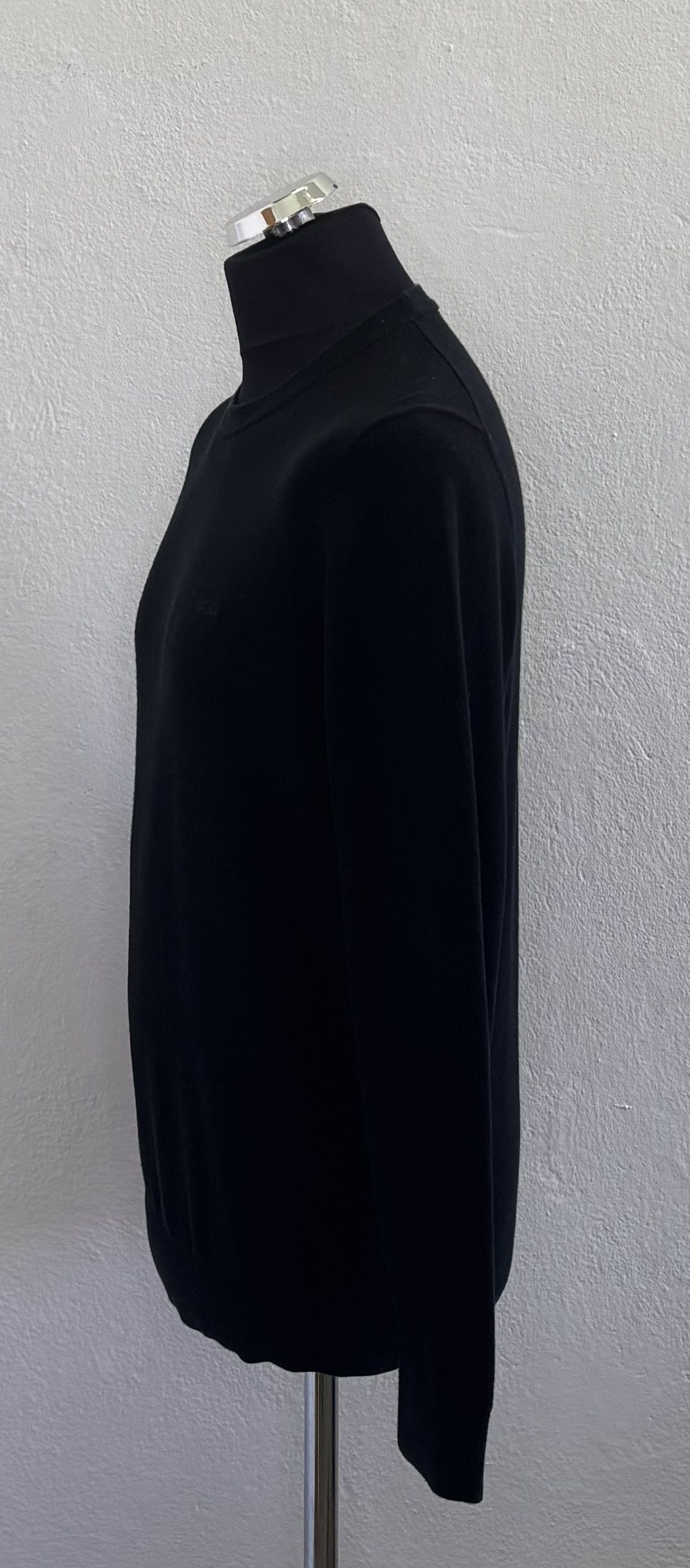 Hugo Boss Hugo Boss sweater black small logo medium Size US M / EU 48-50 / 2 - 3 Thumbnail