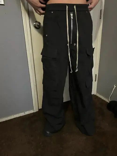 Other Opium Style Wide Leg Drawstring Black Cargo Pant Size US 32 / EU 48 - 2 Thumbnail