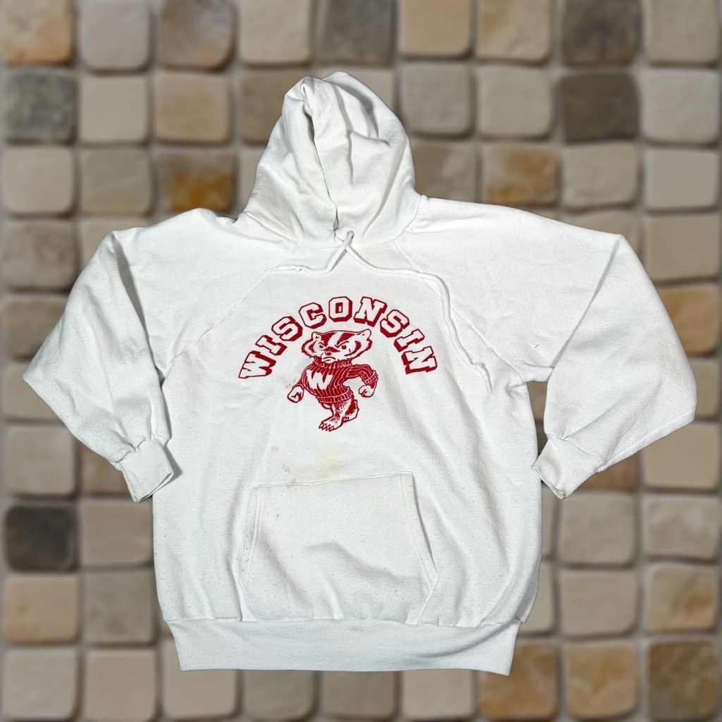 Champion VINTAGE Champion Wisconsin Badgers Hoodie Mens XL White Red USA 80s College Logo Graphic Print Pullover KnIT Lightweight All Seasons Mens Size US XL / EU 56 / 4 - 1 Thumbnail