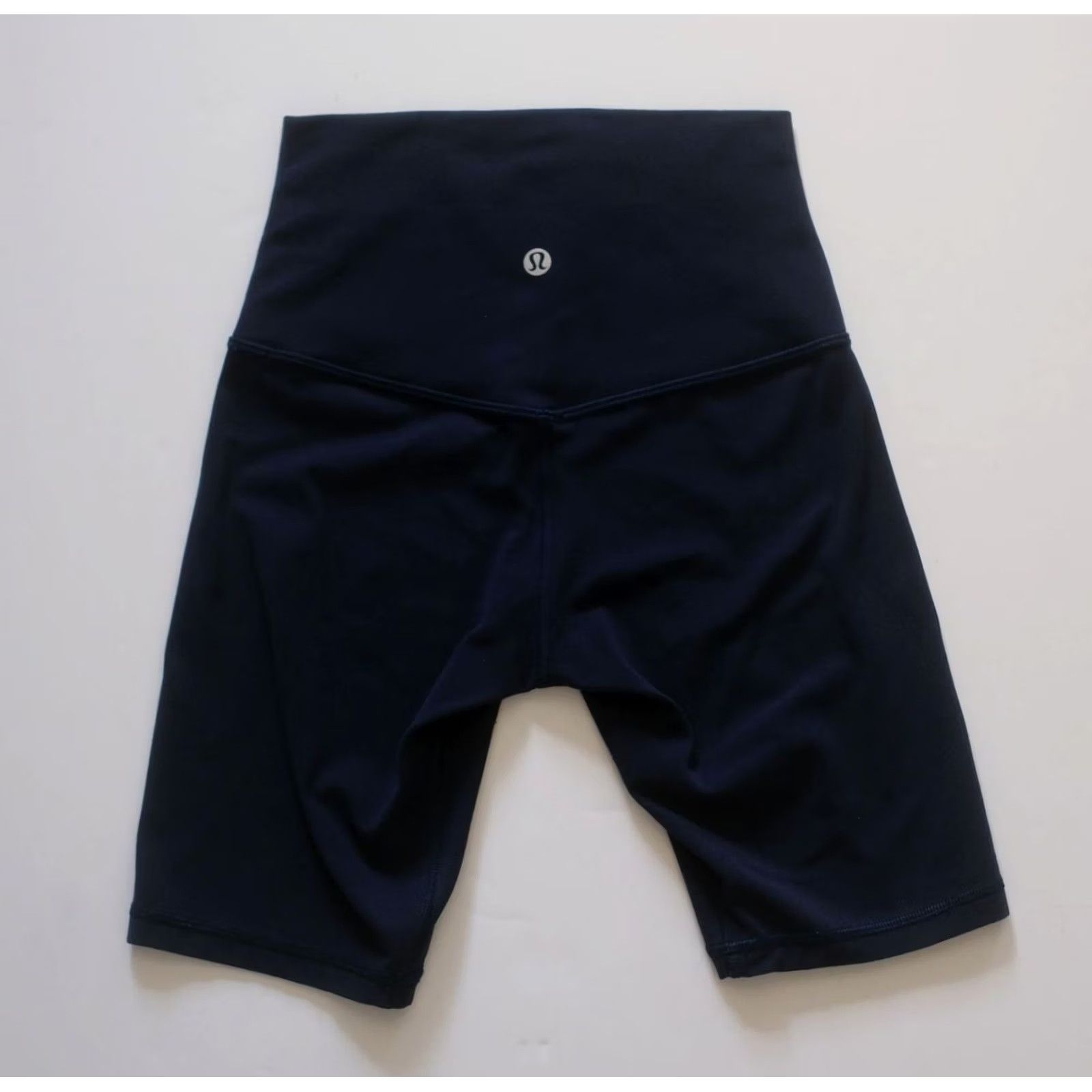 Lululemon VINTAGE LULULEMON AVTIVE YOGA ALIGN HIGH RISE WORKOUT BLANK BLUE 8" SHORTS WMNs SZ2 2020 Size 26" / US 2 / IT 38 - 3 Thumbnail