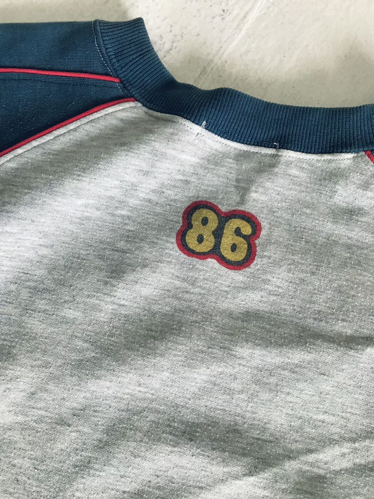 Designer × Vintage Crewneck sweatshirt Hello kitty Size L / US 10 / IT 46 - 3 Thumbnail