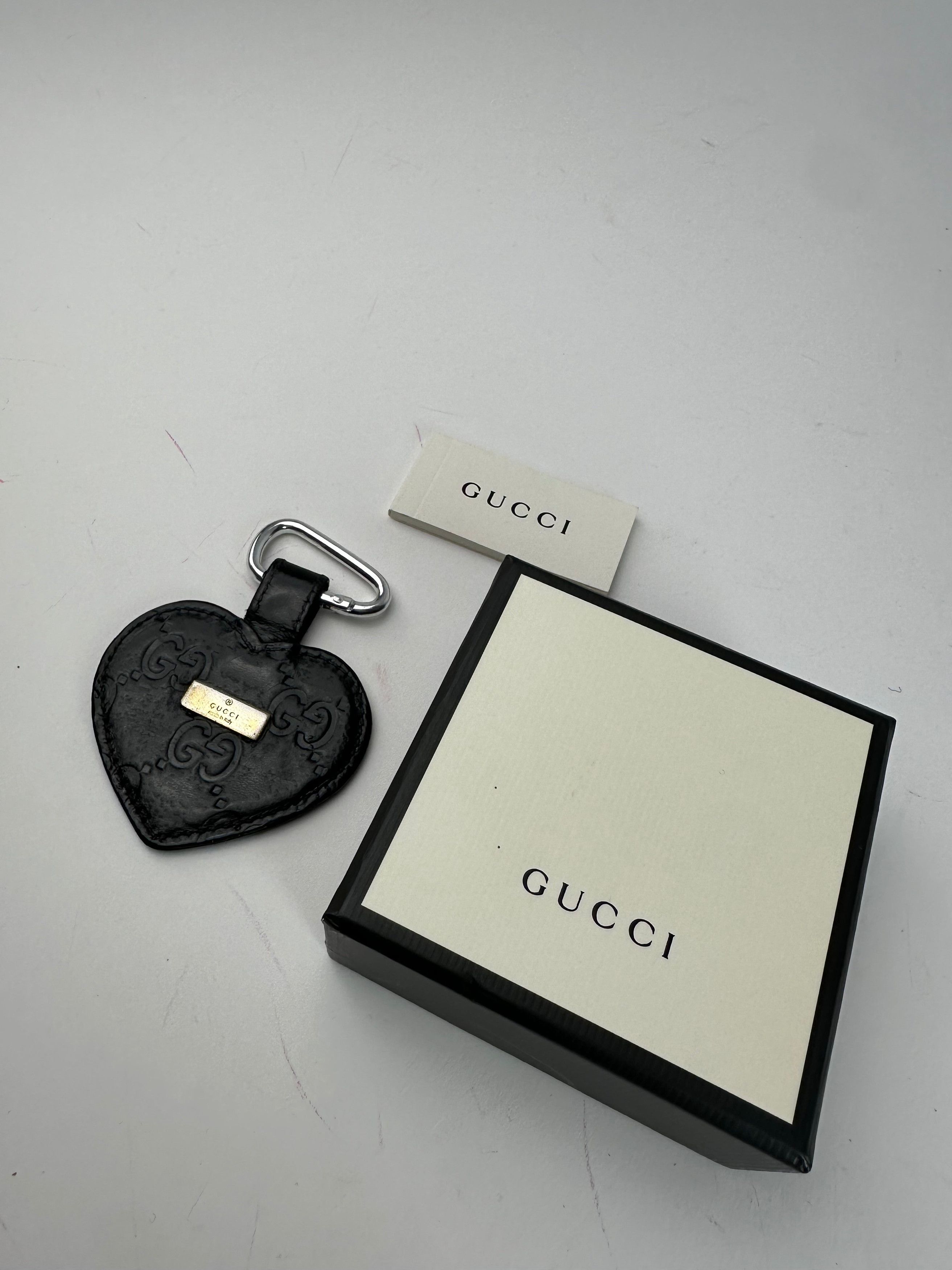 Gucci Vintage Heart Leather Monogram Pendant Black Size ONE SIZE - 1 Thumbnail