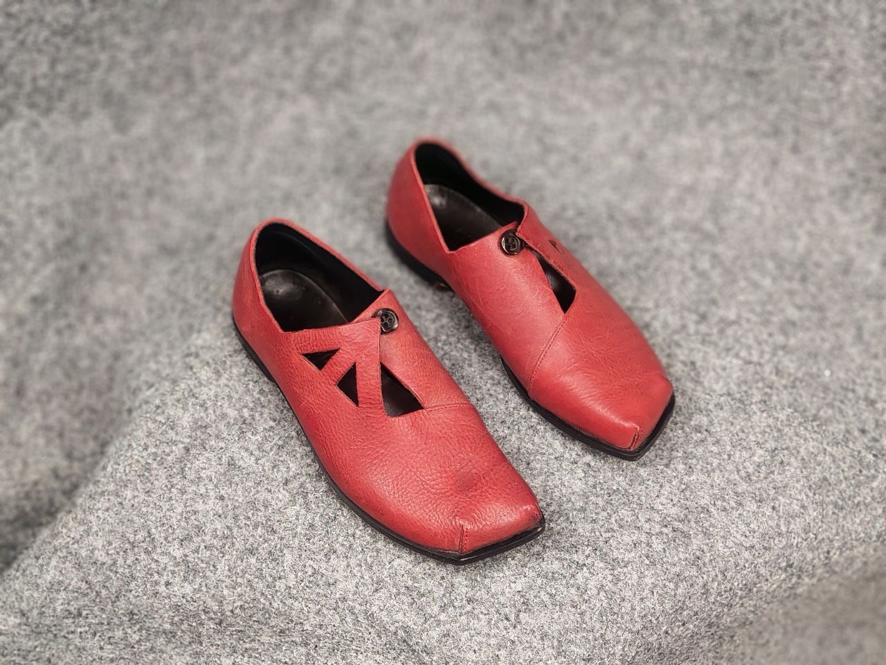CYDWOQ Cydwoq Handmade Design Leather Sandals Shoes Custom Red Size US 7 / IT 37 - 4 Thumbnail