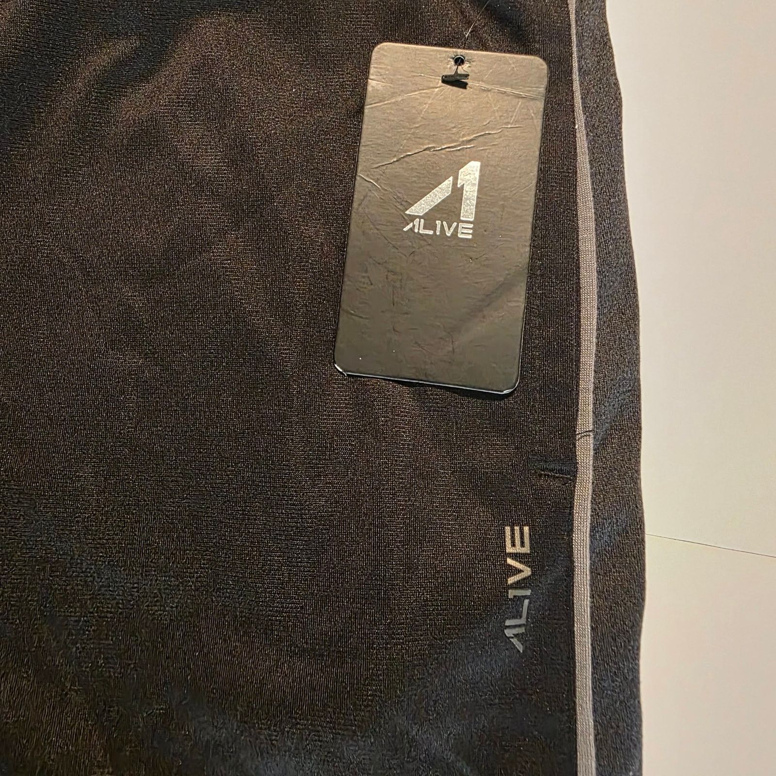 Other AL1VE Performance Athletic Pants (NEW) MEDIUM CHARCOAL Size US 33 - 7 Thumbnail