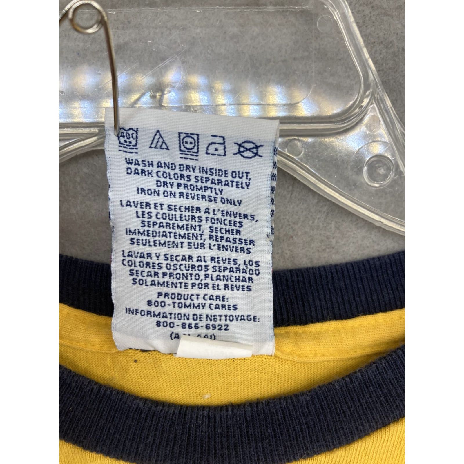 Tommy Hilfiger Tommy Hilfiger Mens T-Shirt S Yellow Graphic Ski Logo 90s Preppy Fall Winter Size US S / EU 44-46 / 1 - 5 Thumbnail