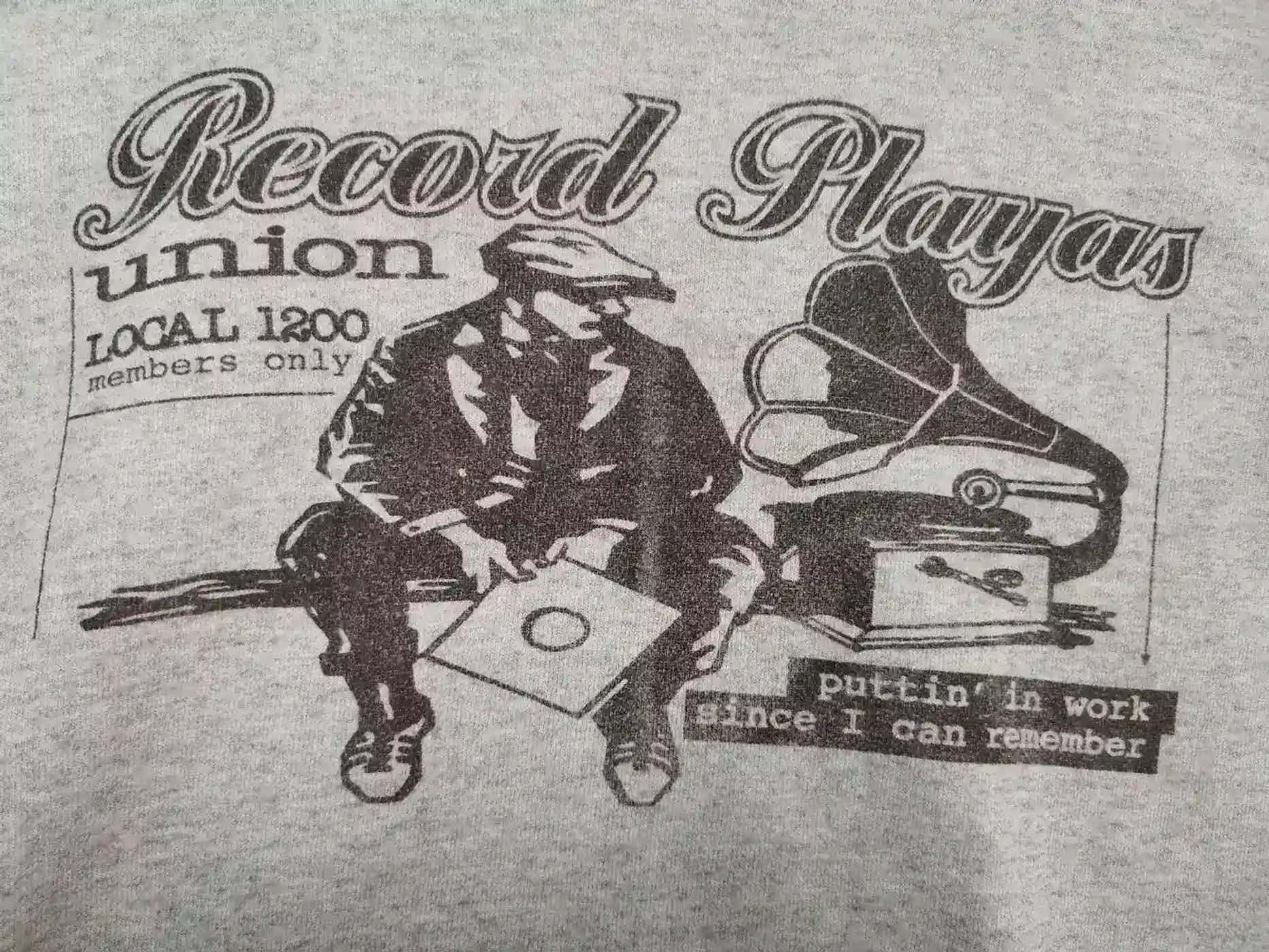 Vintage Vintage Record Player Men Print Sweatshirt Size US XL / EU 56 / 4 - 8 Thumbnail