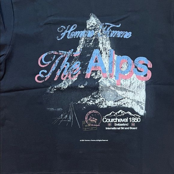 Homme + Femme La Homme+Femme The Alps Graphic Oversized Size S $110 MSRP 🔥 Size US S / EU 44-46 / 1 - 1 Thumbnail