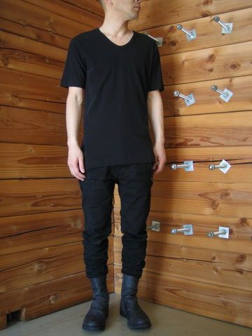 The Viridi-anne SS14 Split-Hem Tee (VI-2230-01, sz 4 fits 38-40) Size US L / EU 52-54 / 3 - 1 Thumbnail