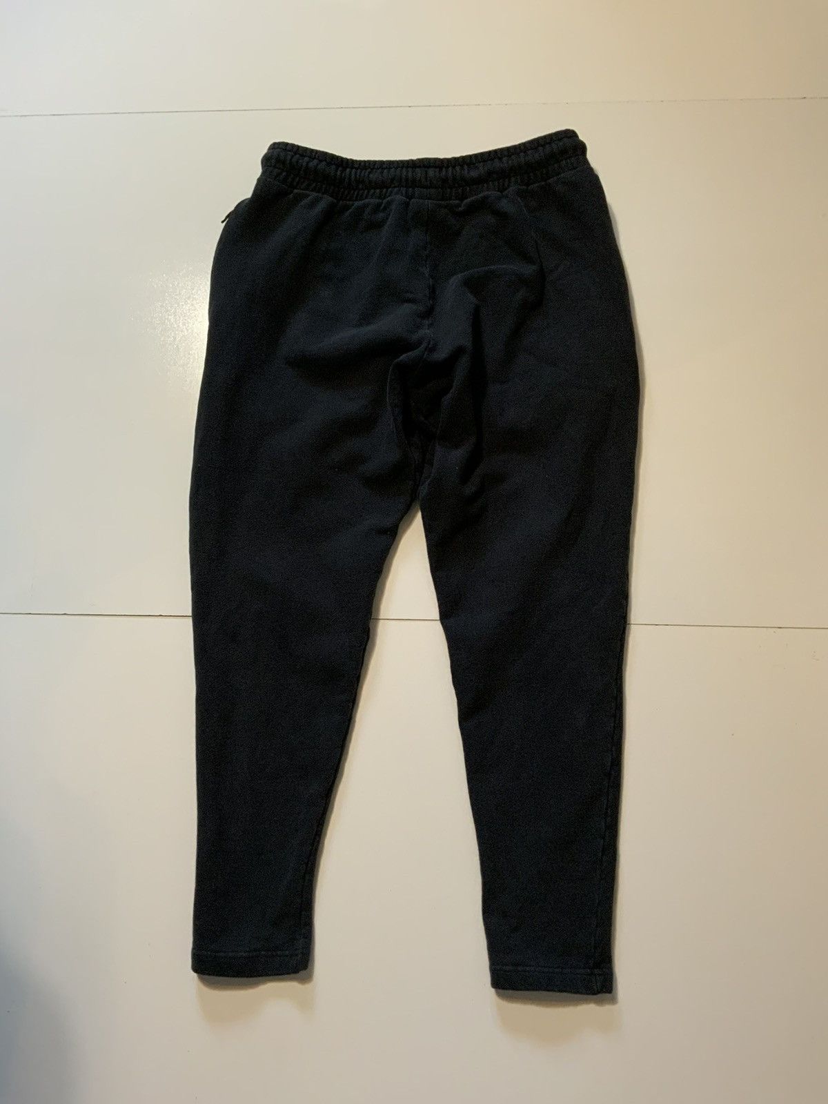 Gymshark Gymshark Embroidered Logo Training Gym Track Sweatpants Size US 30 / EU 46 - 3 Thumbnail