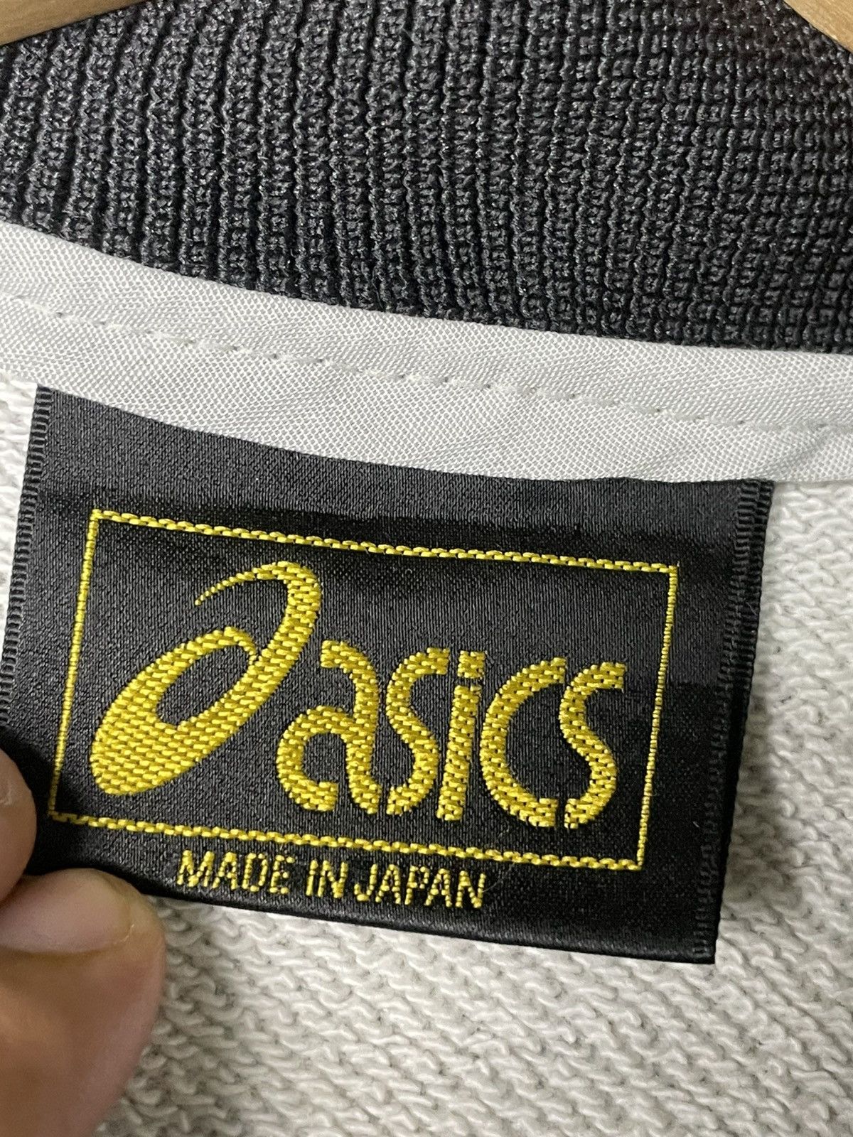 Asics × Japanese Brand × Vintage Vintage ASICS Half-zip Pullover Sweatshirt (80) Size US M / EU 48-50 / 2 - 13 Thumbnail