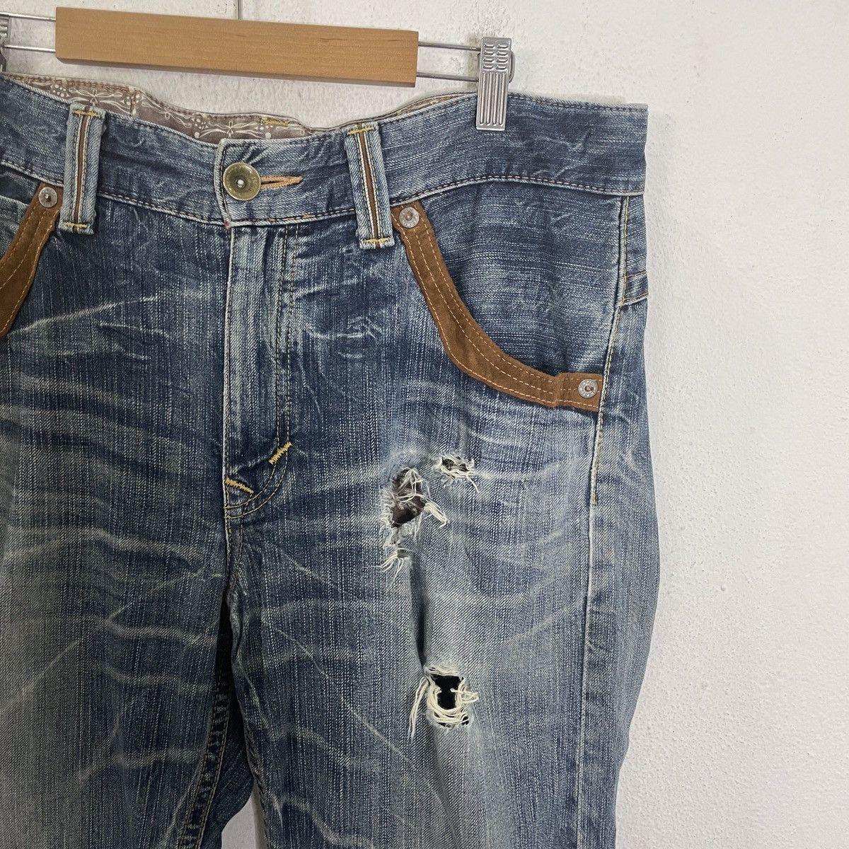 Cowboy Equipment Vintage Edwin Cowboy Distressed Denim Size US 36 / EU 52 - 2 Thumbnail
