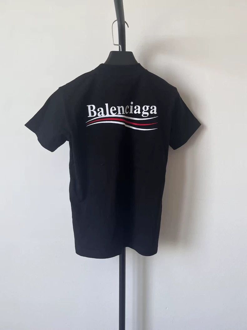 Balenciaga Balenciaga Letter Logo Print Short Sleeve Regular T-Shirt Size US S / EU 44-46 / 1 - 2 Thumbnail