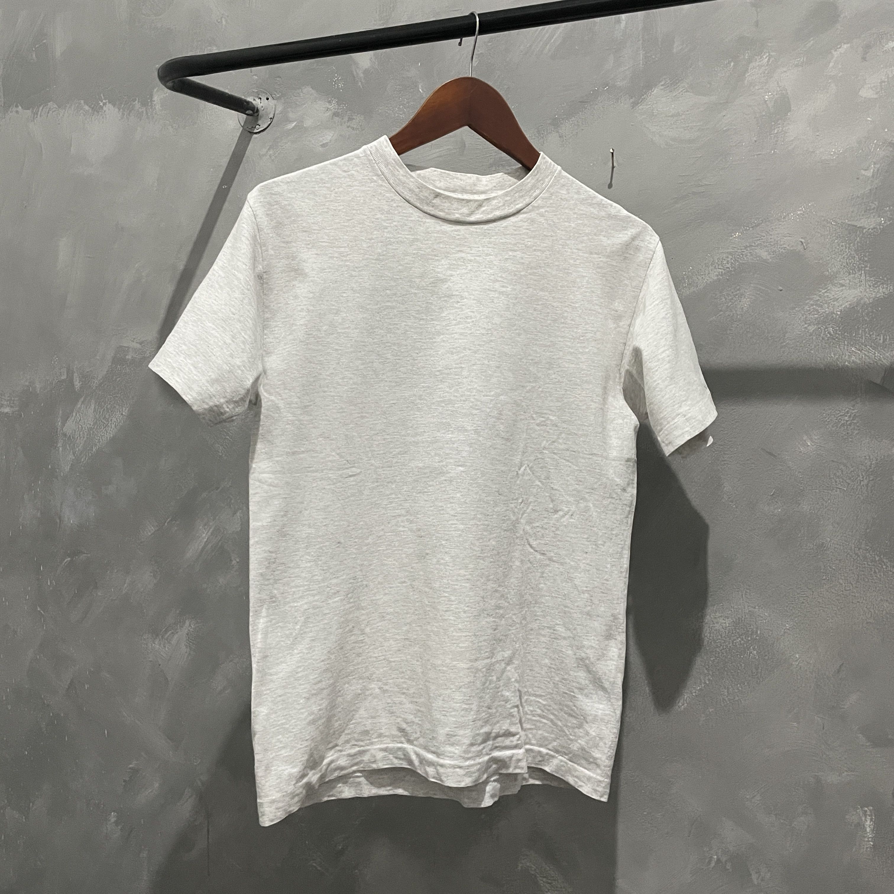 Vintage Vintage 90s Ash Grey Blank T Shirt Size US M / EU 48-50 / 2 - 1 Thumbnail