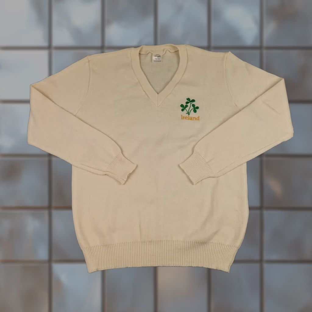 Vintage VINTAGE Ireland Sweater Mens L Brown V-Neck Embroidered Acrylic 80s 90s Size US L / EU 52-54 / 3 - 1 Thumbnail