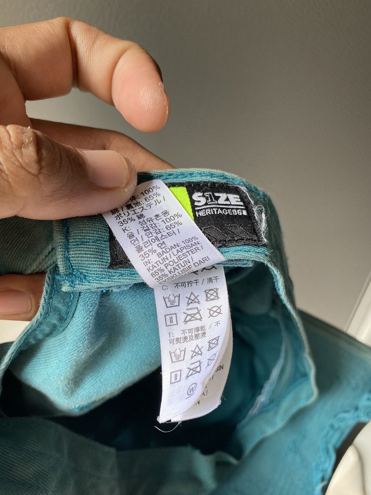 Nike Crazy Nike distressed hats Size ONE SIZE - 8 Thumbnail