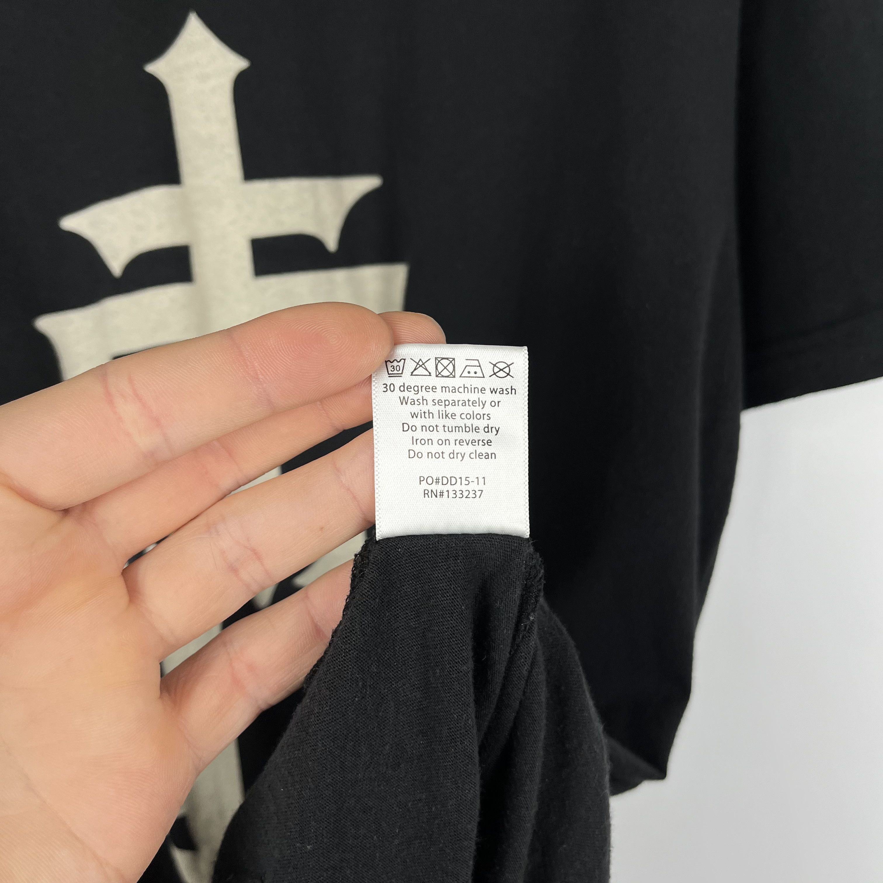 Drop Dead Drop Dead Big Logo T Shirt Size US L / EU 52-54 / 3 - 13 Thumbnail
