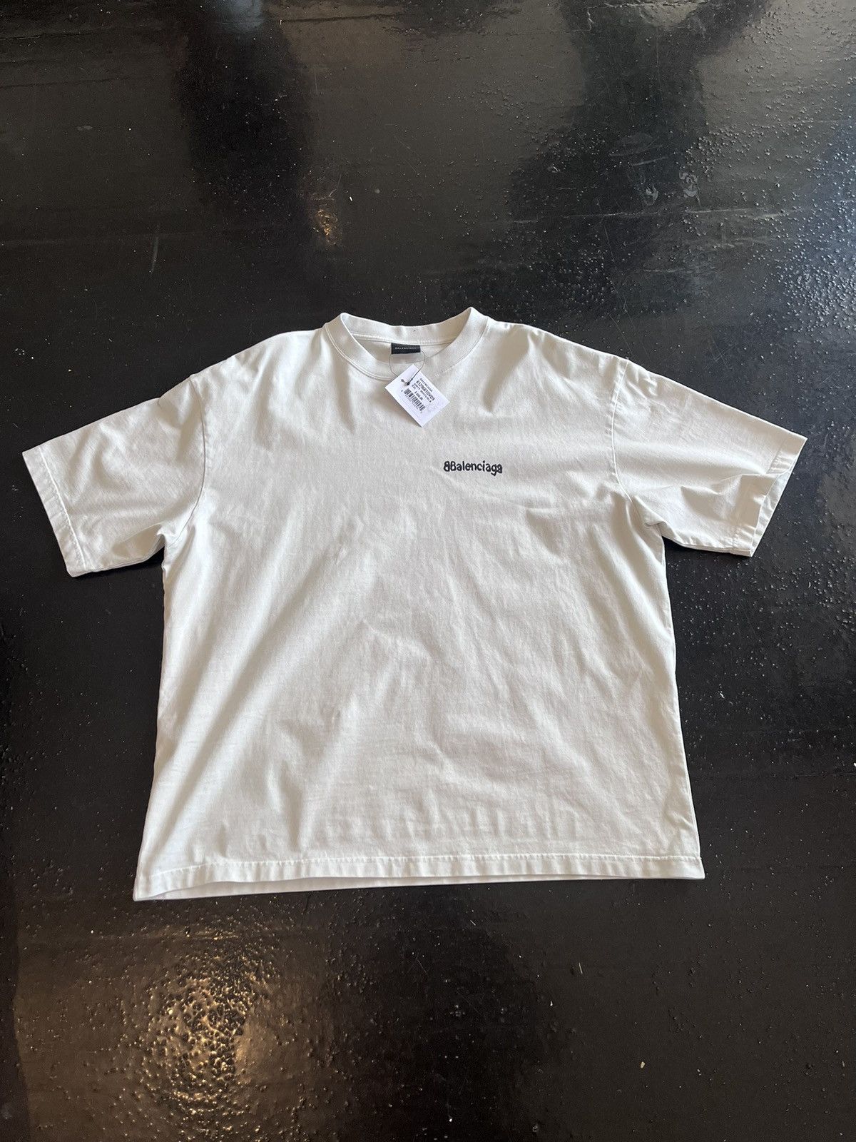 image of Balenciaga T Shirt in White, Men's (Size 2XL)