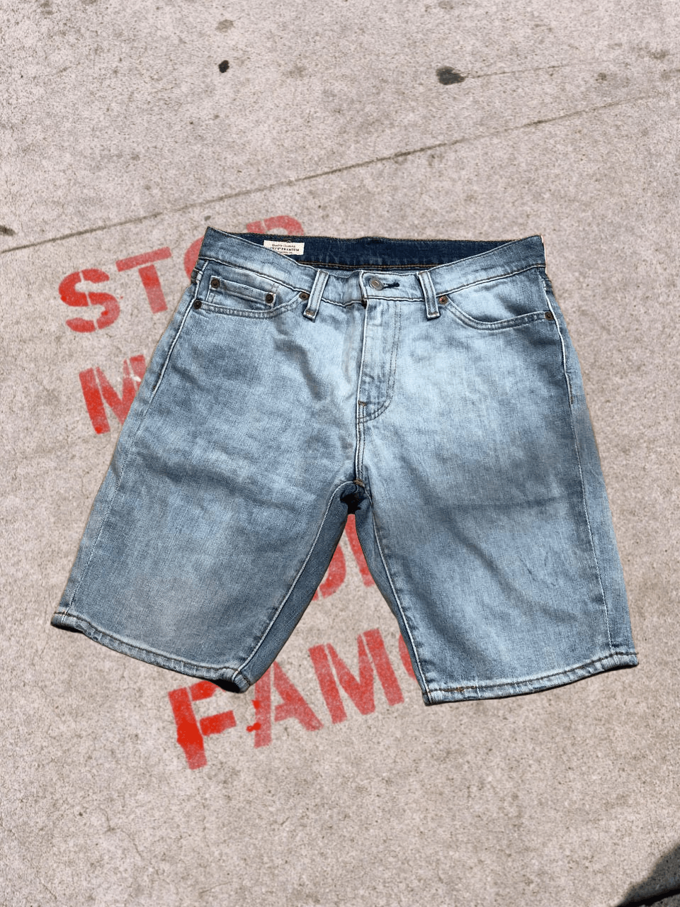 Levi's Vintage Levi's Shorts 90s Jeans Size US 30 / EU 46 - 1 Thumbnail