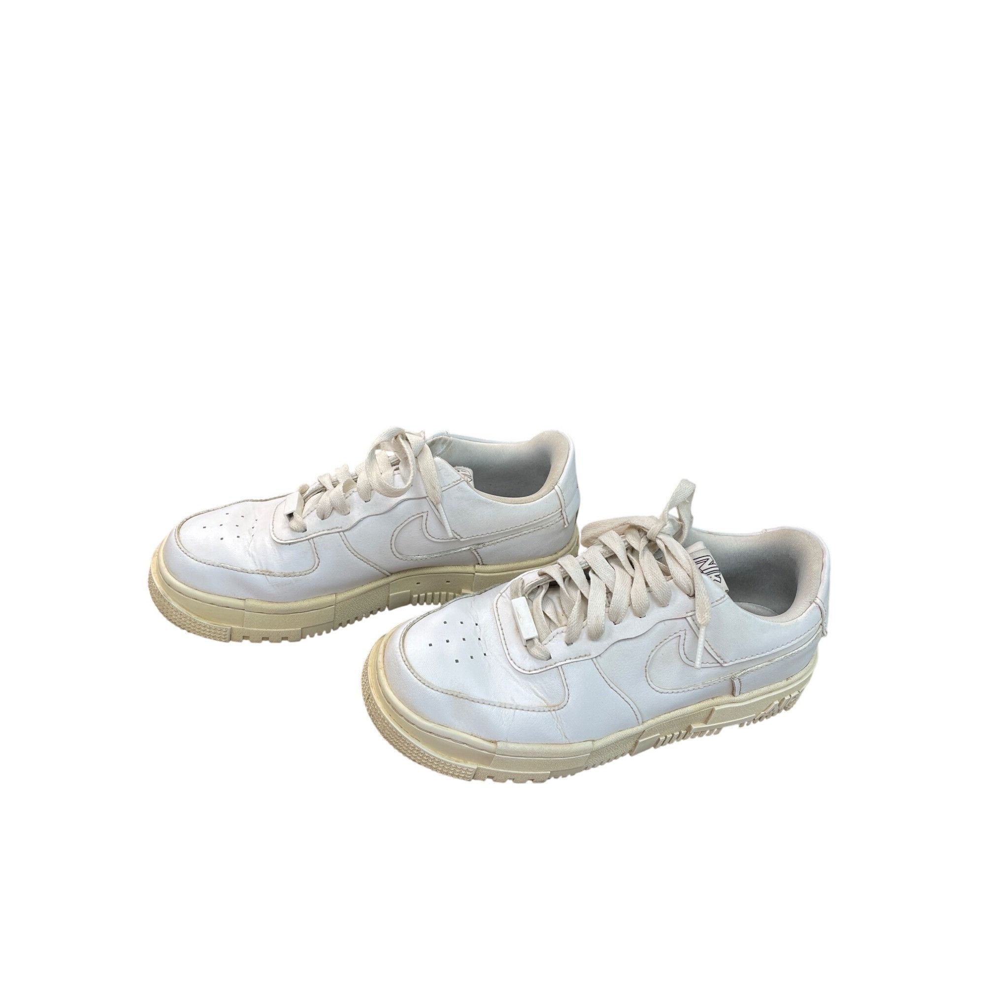 Nike Nike Air Force 1 Pixel womans white low leather Sneakers Siz Size US 7.5 / IT 37.5 - 3 Thumbnail