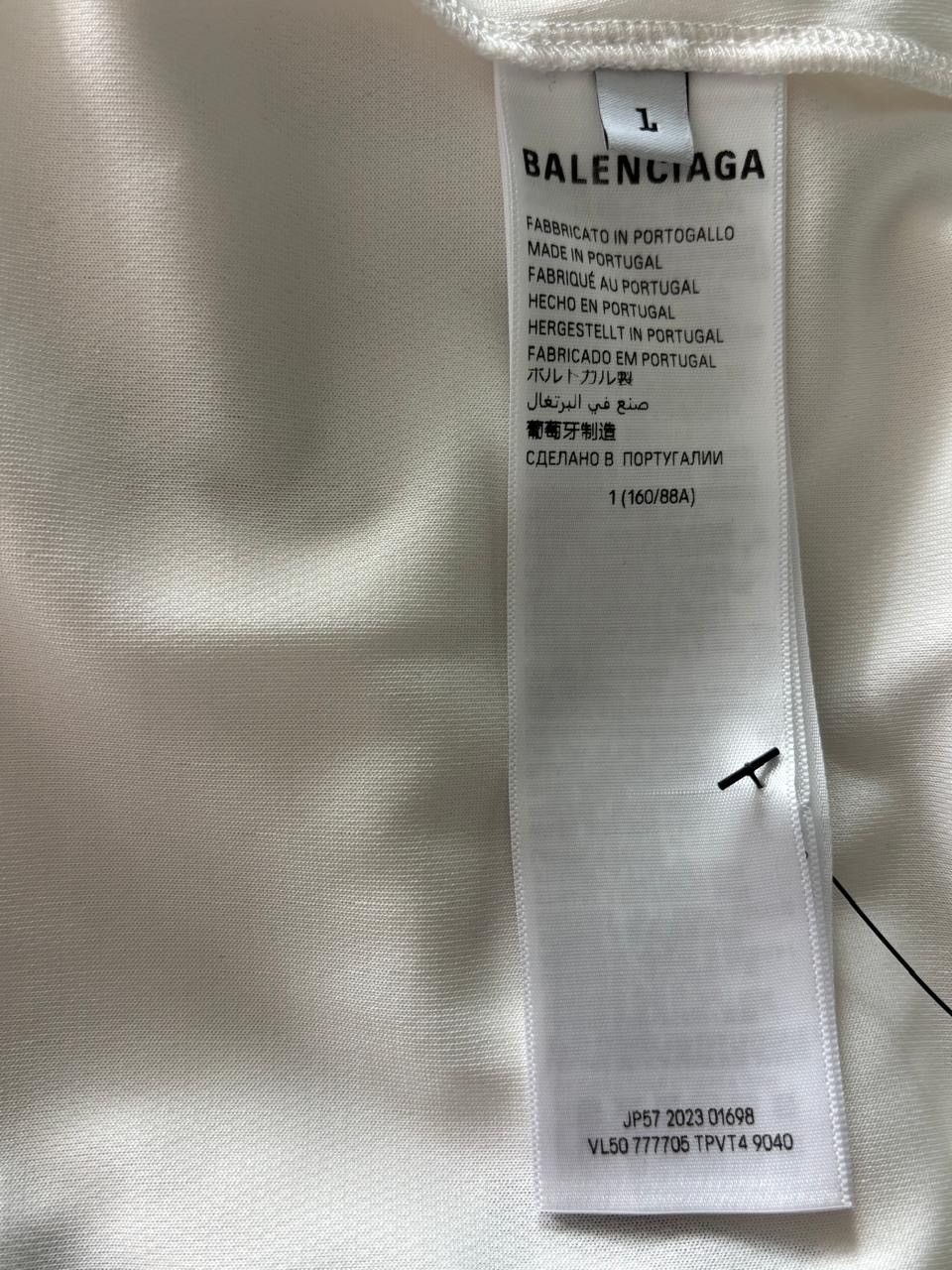 Balenciaga Balenciaga Soccer Jersey Beverly Hills Size US S / EU 44-46 / 1 - 6 Thumbnail
