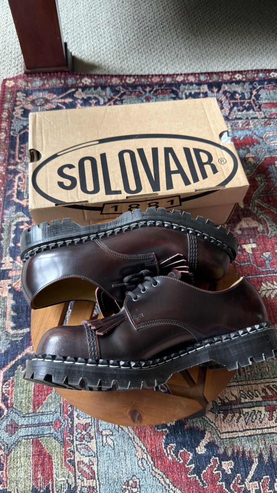 Solovair Solovair Gibson Men's Burgundy Rub-Off Hi-Shine Derby Shoes Size US 8 / EU 41 - 1 Thumbnail
