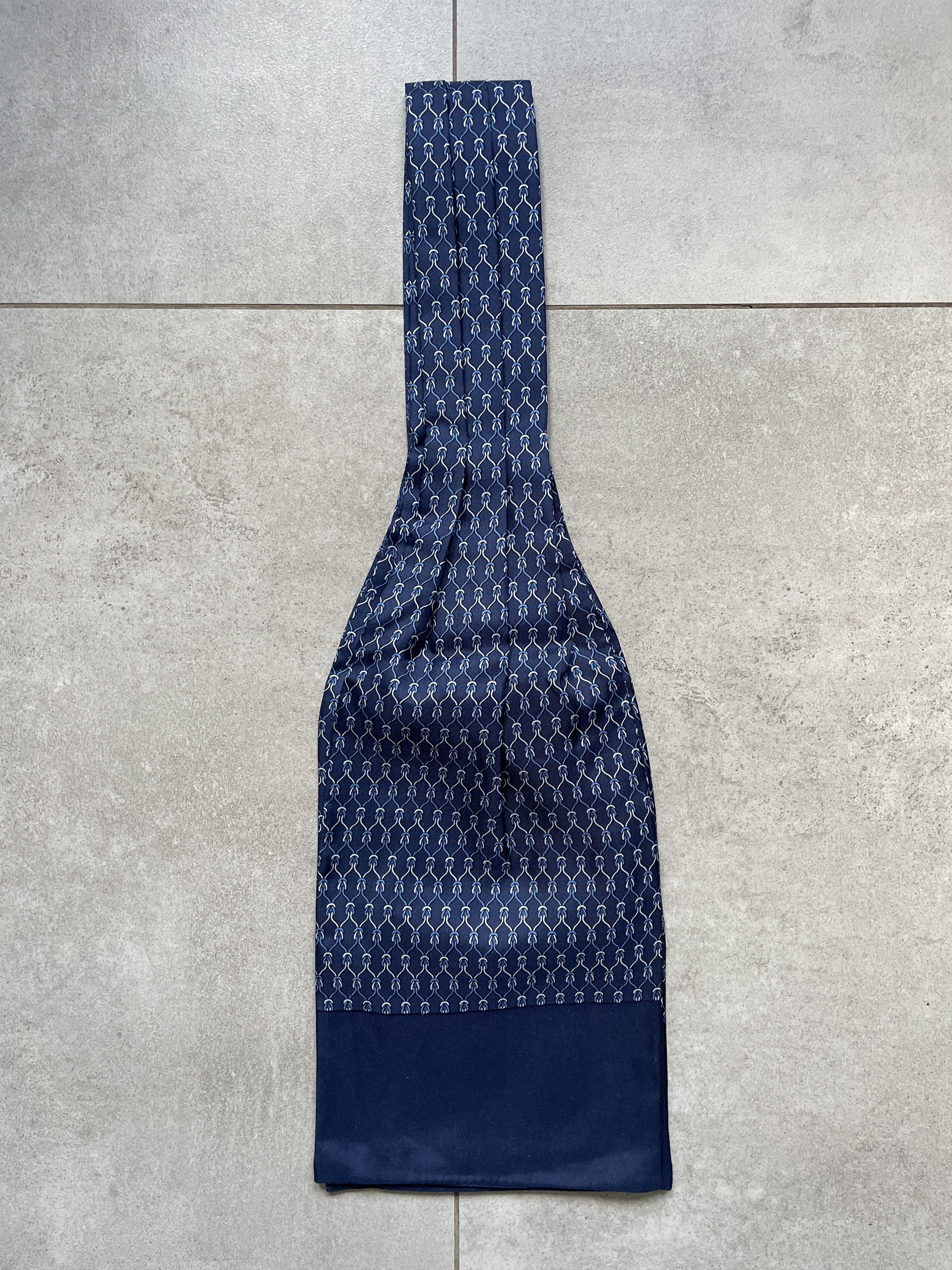 Hermes HERMES PARIS GEOMETRIC LINK CHAIN PATTERN 100% SILK FOULARD Size ONE SIZE - 2 Thumbnail