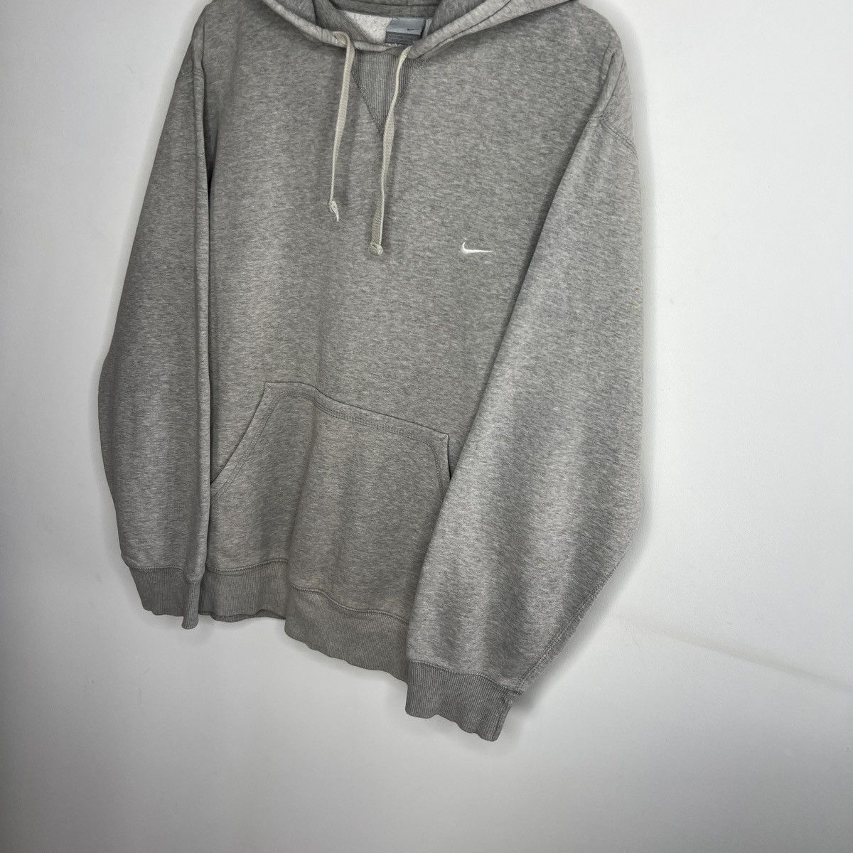 Nike × Vintage Vintage Nike Hoodie Sweatshirt Gray Swoosh Logo 90s Y2K Boxy Size US XL / EU 56 / 4 - 3 Thumbnail