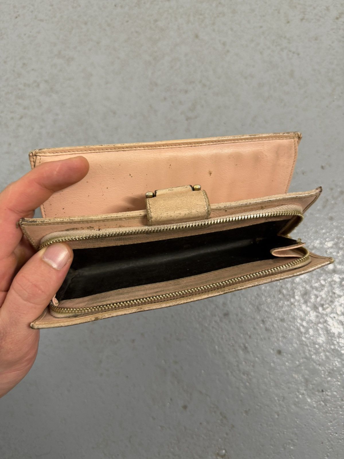 Gucci Gucci Monogram Wallet Size ONE SIZE - 14 Thumbnail