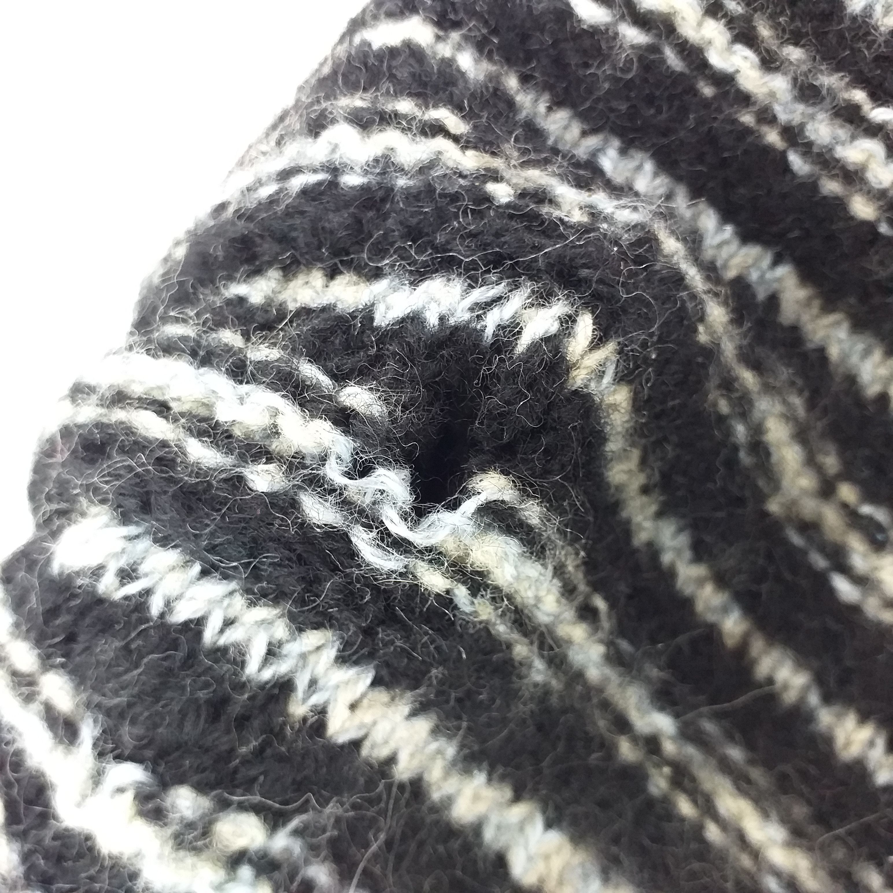 Japanese Brand Plain Black and White Stripes Snow Cap Hat Beanie -BN179 Size ONE SIZE - 4 Thumbnail