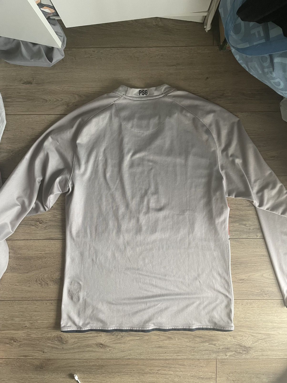 Nike PSG 2008 2009 Away Longsleeve Size US L / EU 52-54 / 3 - 2 Thumbnail