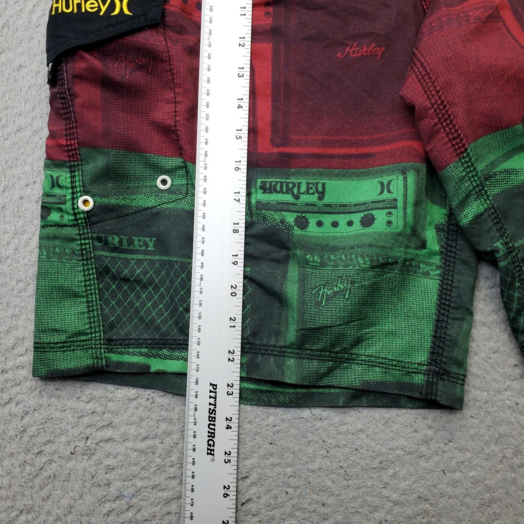 Hurley Hurley Board Shorts Mens XL Geometric Embroidered Logo Drawstring Size US 36 / EU 52 - 3 Thumbnail