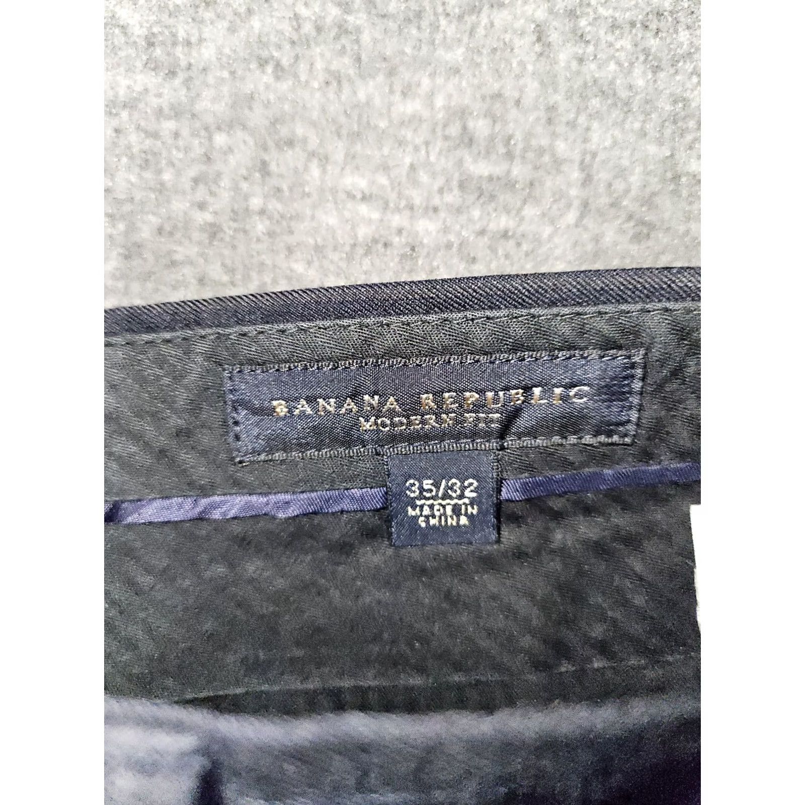 Banana Republic VINTAGE Banana Republic Modern Fit Dress Pants Mens 35x32 Black Striped 99% Wool Lined Size US 35 - 2 Thumbnail
