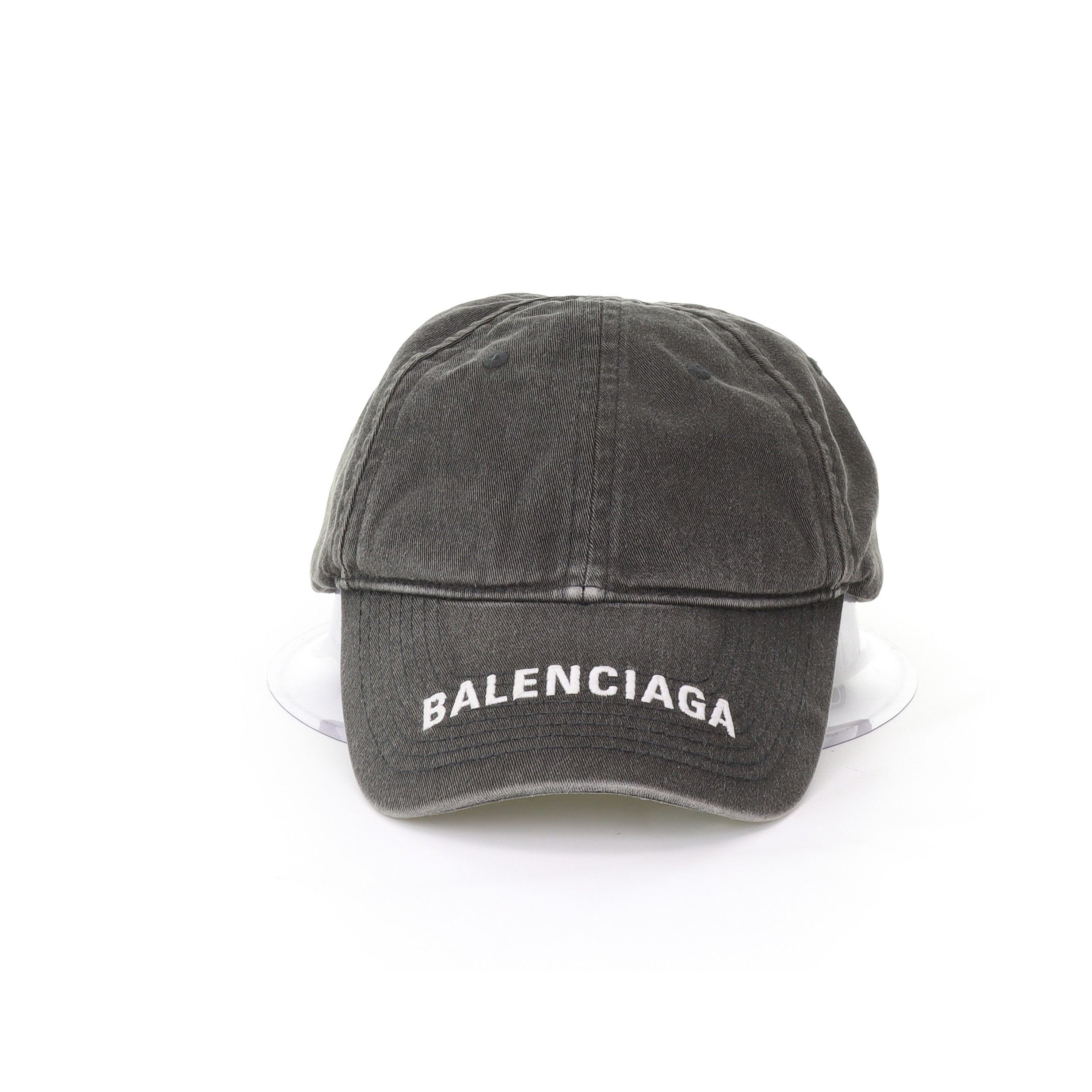 Balenciaga Balenciaga Unity ring logo embroidered skull cap beanie