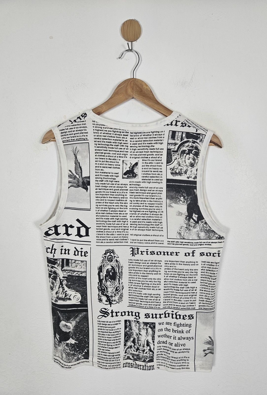 In The Attic In The Attic news paper tank top shirt Size US S / EU 44-46 / 1 - 2 Thumbnail