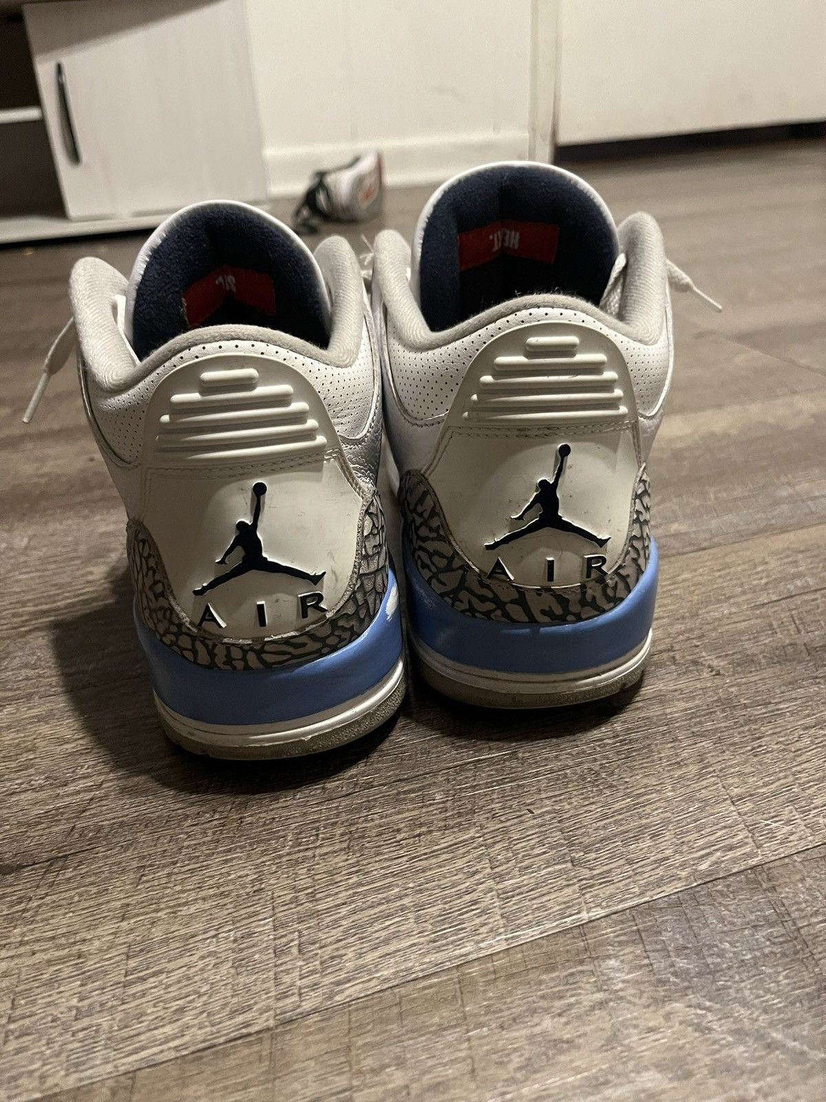 Jordan Brand Jordan 3 Retro UNC Men’s Size US 10.5 / EU 43-44 - 3 Thumbnail