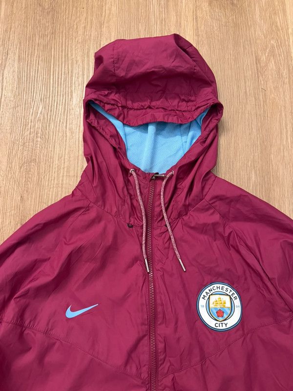 Nike Nike Performance Manchester City 2017/18 Windrunner size XL Size US XL / EU 56 / 4 - 4 Thumbnail