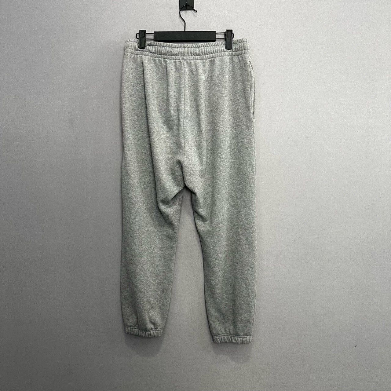 Celine celine gray embroidered sweatpants size XXL Size US 28 / EU 44 - 2 Thumbnail
