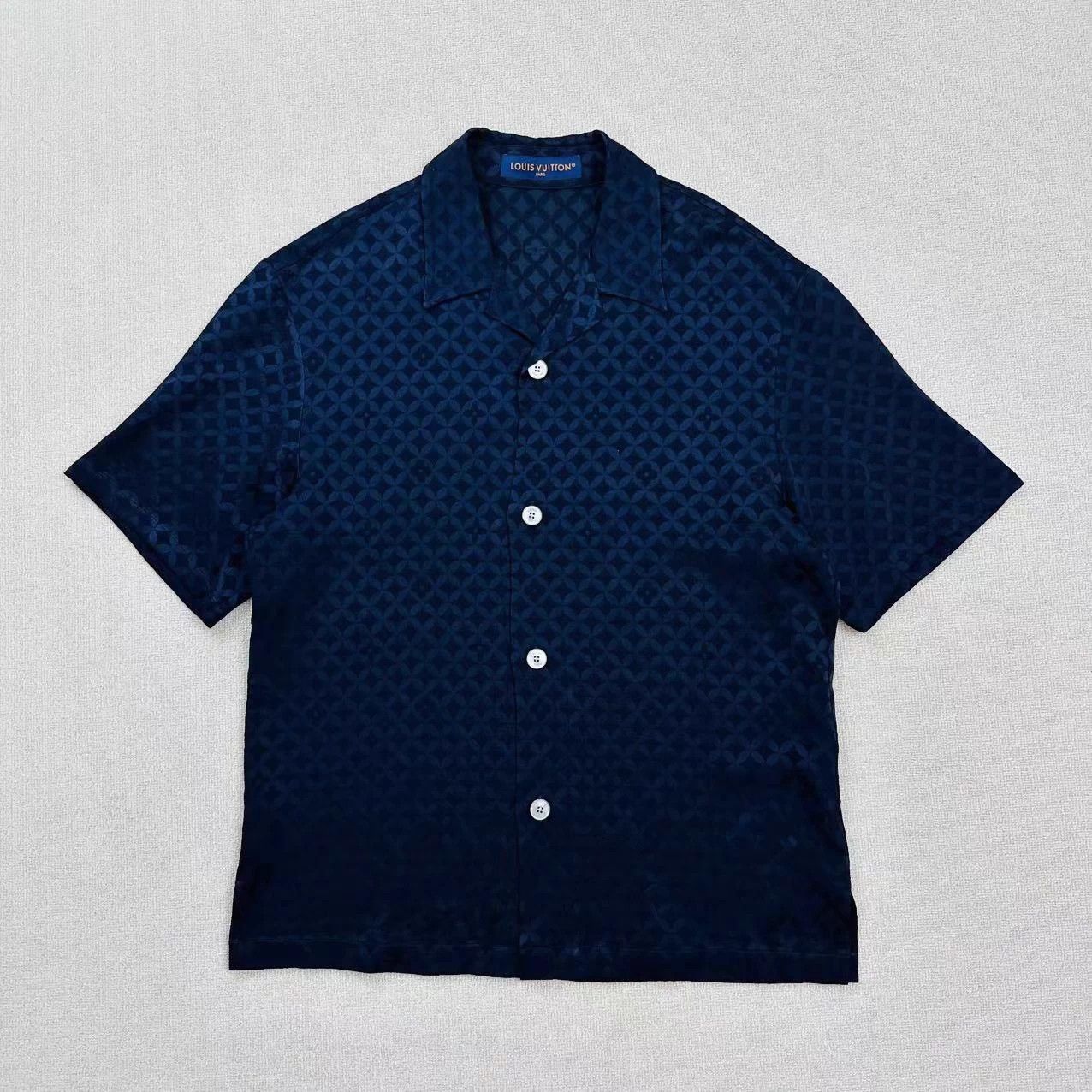 Louis Vuitton Louis Vuitton FW25 Collab Monogram Short-Sleeve Shirt S Size US S / EU 44-46 / 1 - 1 Thumbnail