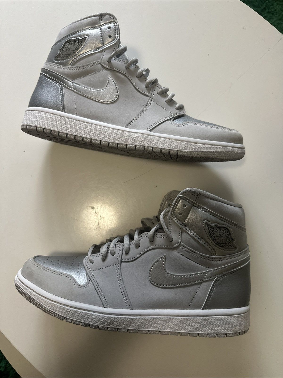 Nike Men Nike Air Jordan 1 High CO JP TOKYO Grey 9.5 DC 1788 029 Size US 9.5 / EU 42-43 - 4 Thumbnail