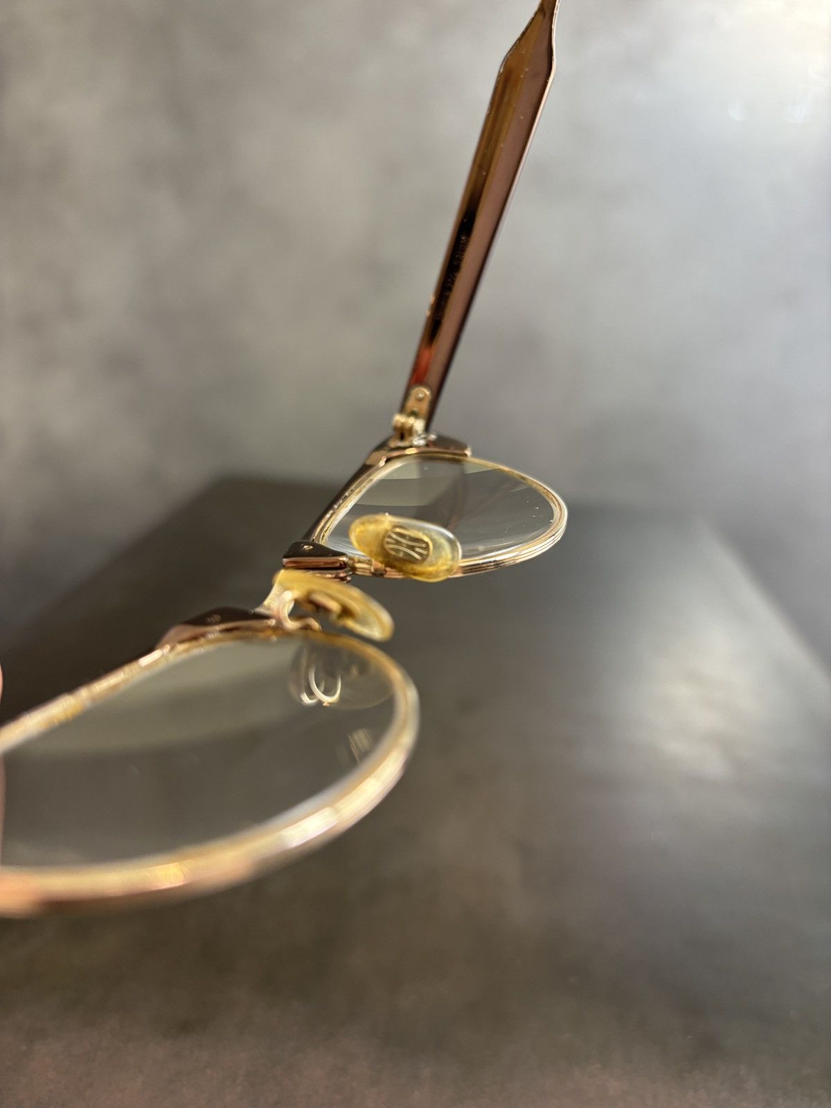 Shuron 1960s Shuron Frames Vintage Eyeglasses Horn Rim USA Gold Size ONE SIZE - 11 Thumbnail